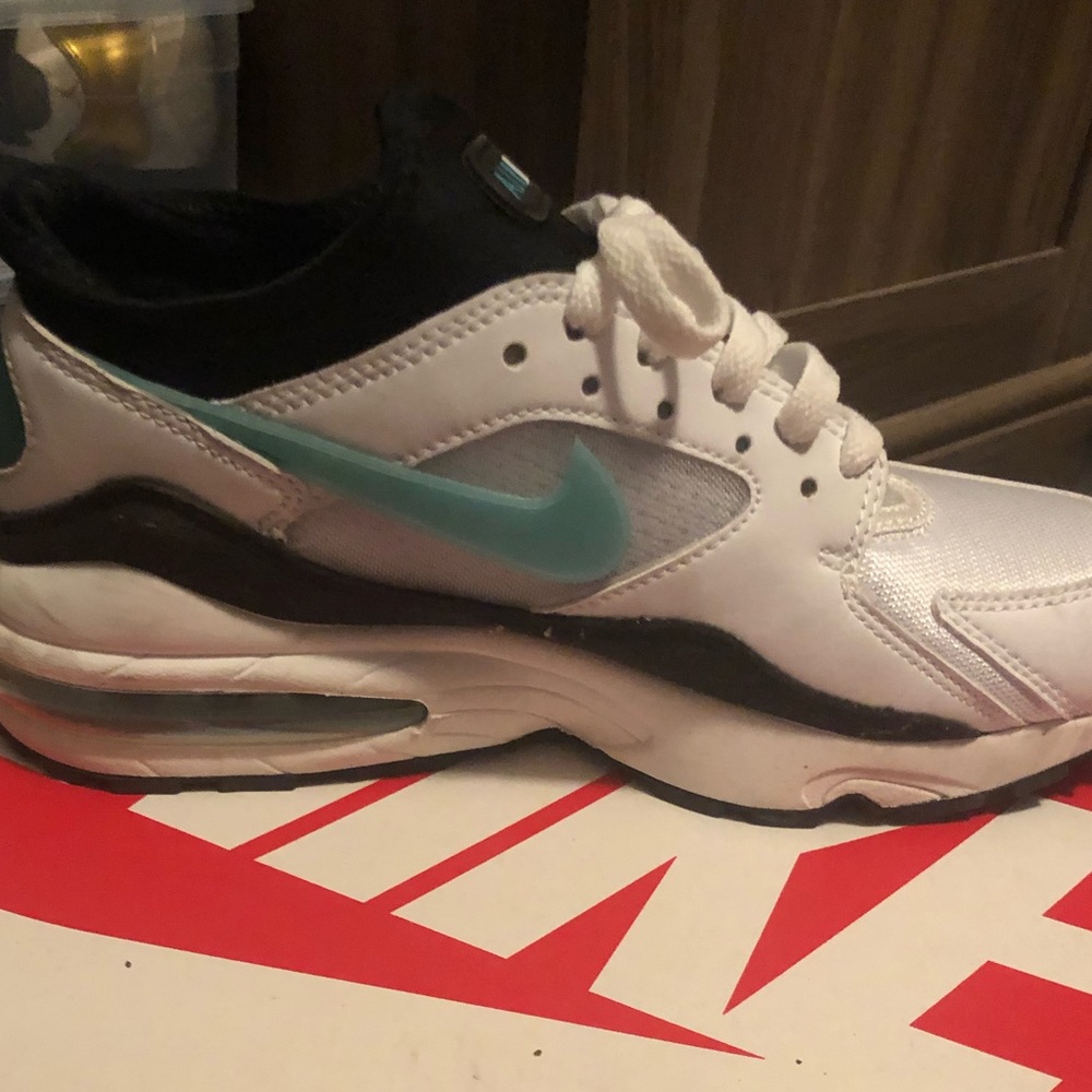 Women’s air max 93